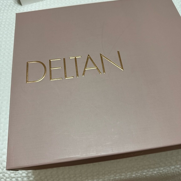 Deltan Pippa Boots - Picture 7 of 7